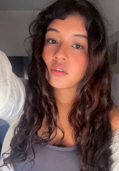 face to face chat with strangers — Tays from Italy live 1v1